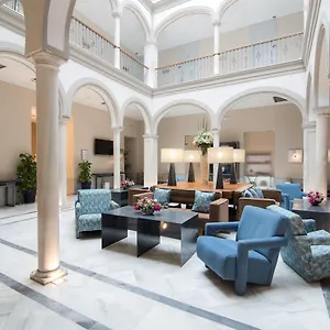 Petit Palace Marques Santa Ana Hotel